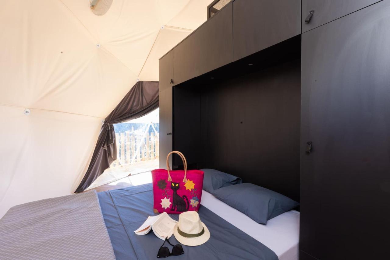 Les Domes Des Gorges Hotel Ruoms Luaran gambar